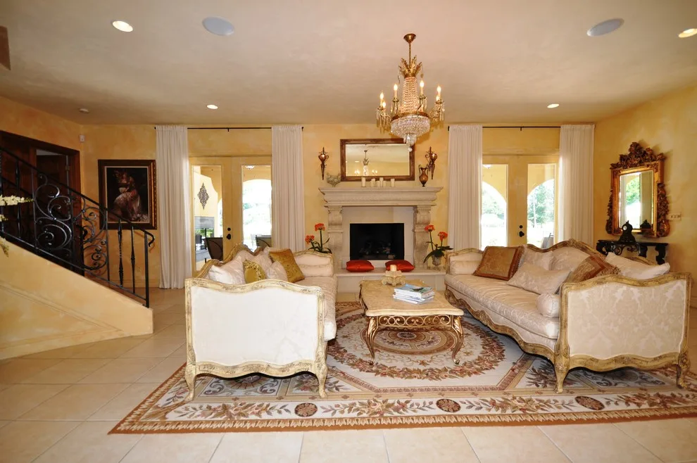 Linkhorn Spanish-Style Home Construction - Interior by Mike Simon Construction Corp - Photo 27