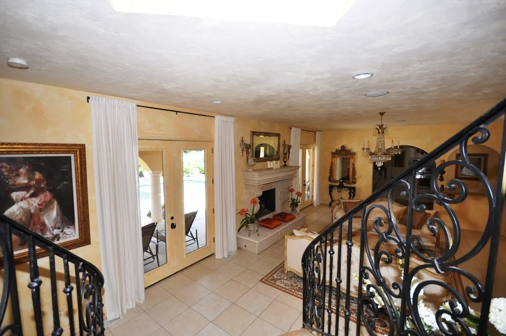 Linkhorn Spanish-Style Home Construction - Interior by Mike Simon Construction Corp - Photo 29