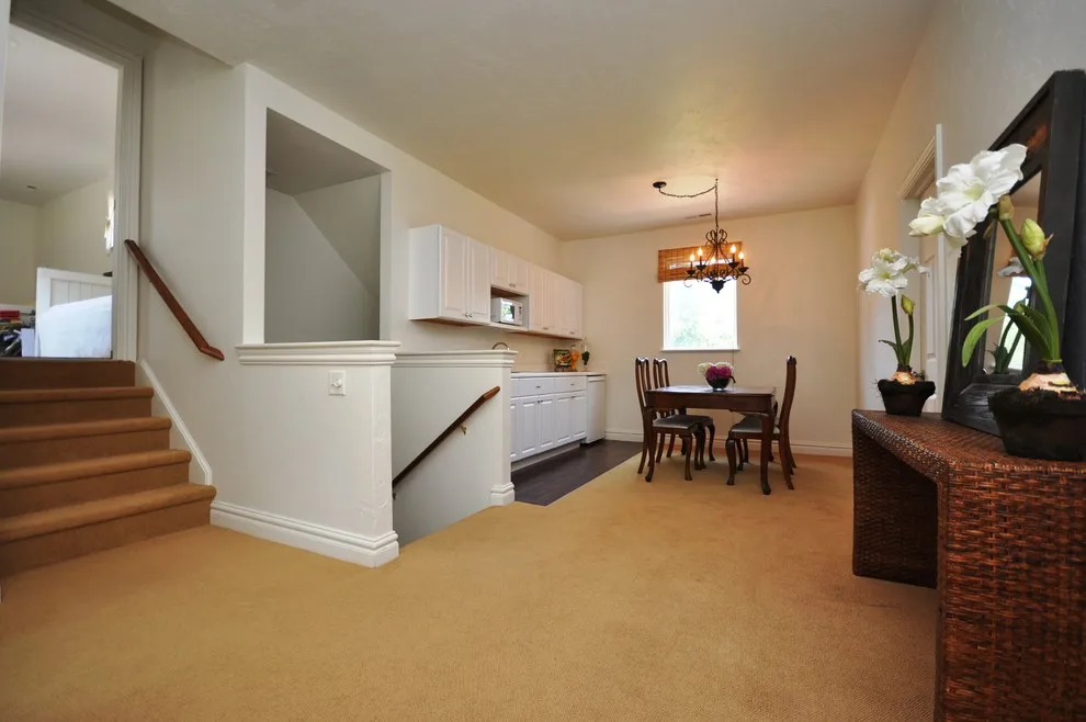 Linkhorn Spanish-Style Home Construction - Interior by Mike Simon Construction Corp - Photo 30