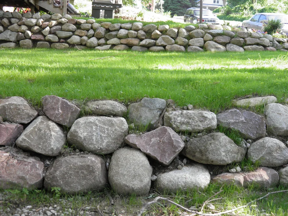 Unique Retaining Walls by Schmidt Construction Omaha - Photo 6