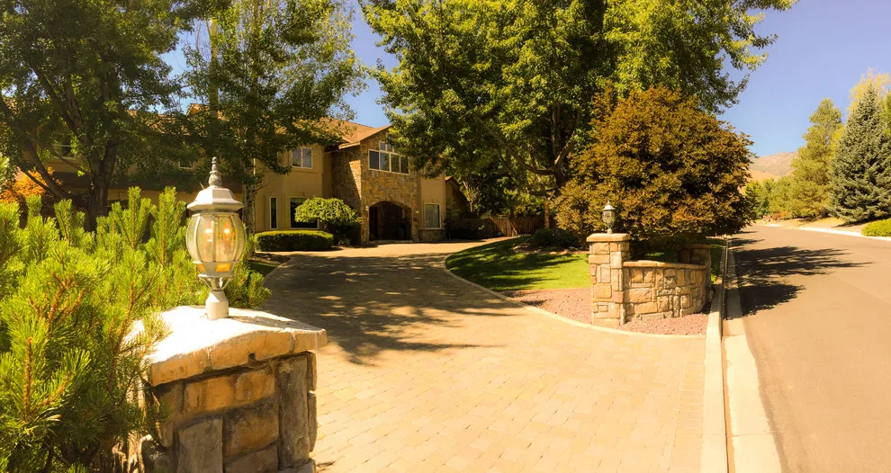Expansive Family Residence in Carson City by John Anderson Construction - Photo 2