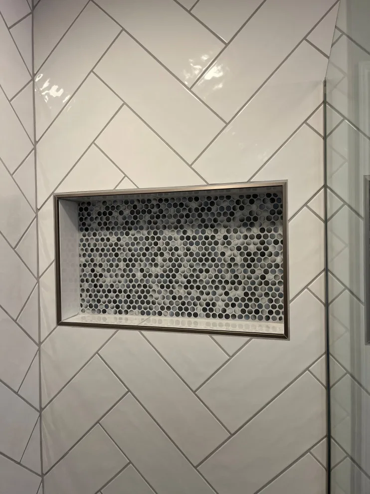 Meadow Springs Bathroom by Prestige Home Renovations - Photo 2