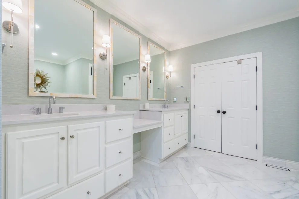 Celestial Bathroom by Cruz Built - Photo 8