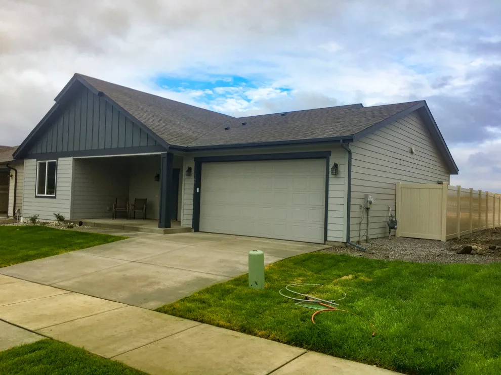 New Homes on the State Line Track, ID by ACI Coatings - Photo 8