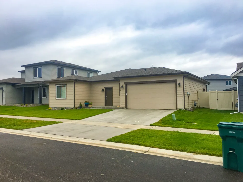 New Homes on the State Line Track, ID by ACI Coatings - Photo 6