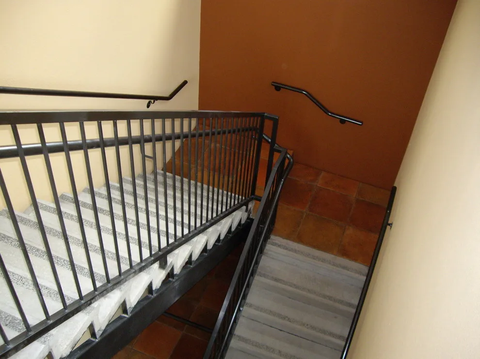 Outdoor Design | Metal Fabrication Railings & Structures by V-Builders - Photo 2