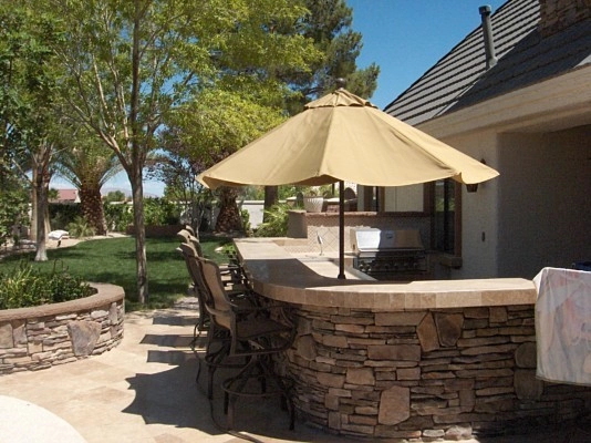 Living Water Lawn And Garden - Photo 2