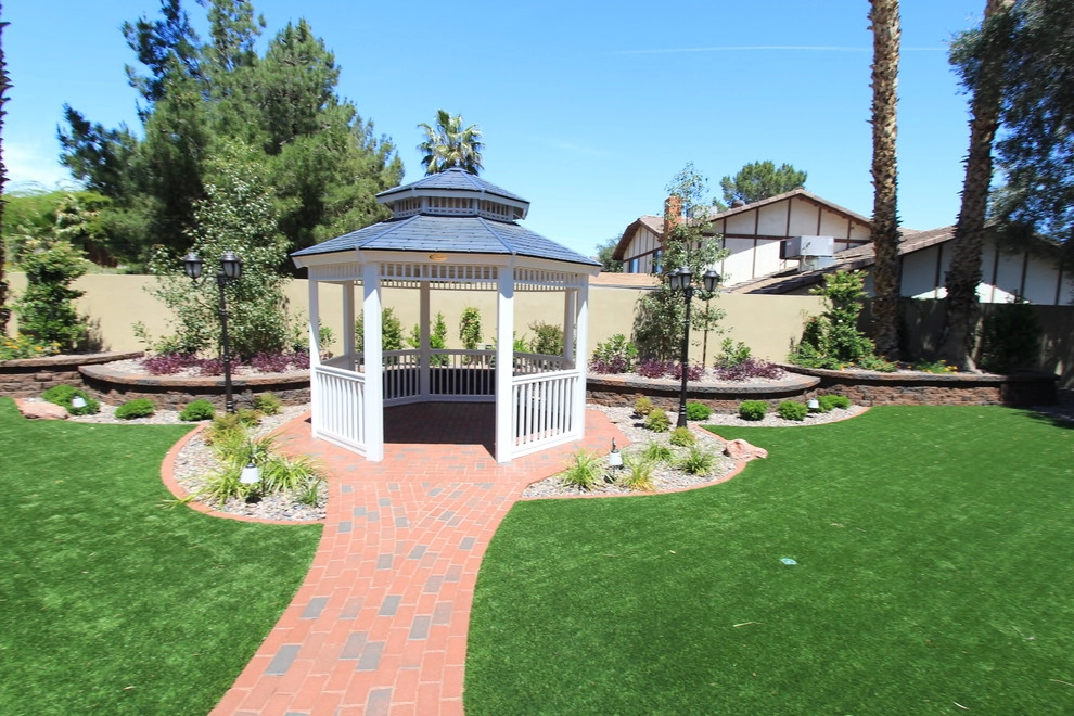 Living Water Lawn And Garden - Photo 13