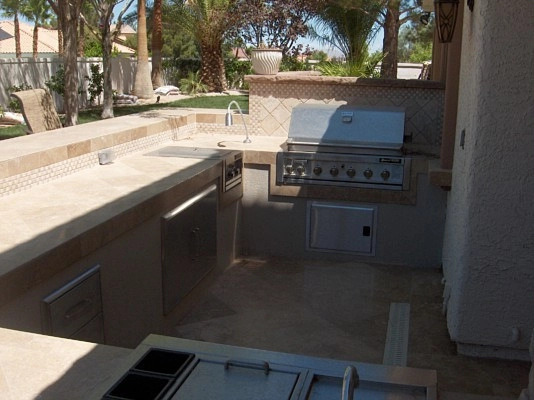 Outdoor Kitchens & BBQ's by Living Water Lawn And Garden - Photo 15