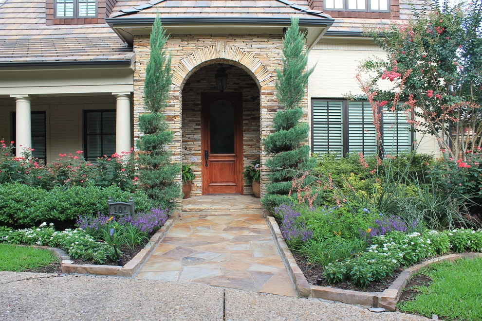 Lonestar Landscape - Photo 6