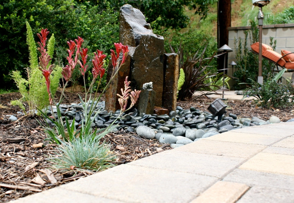 Basalt Columns & Fire Pit by California Waterscapes - Photo 4