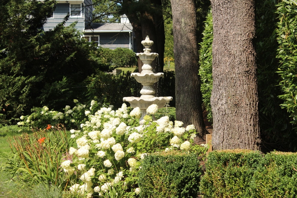 Syosset, New York by Long Island Landscape Designs Inc - Photo 6