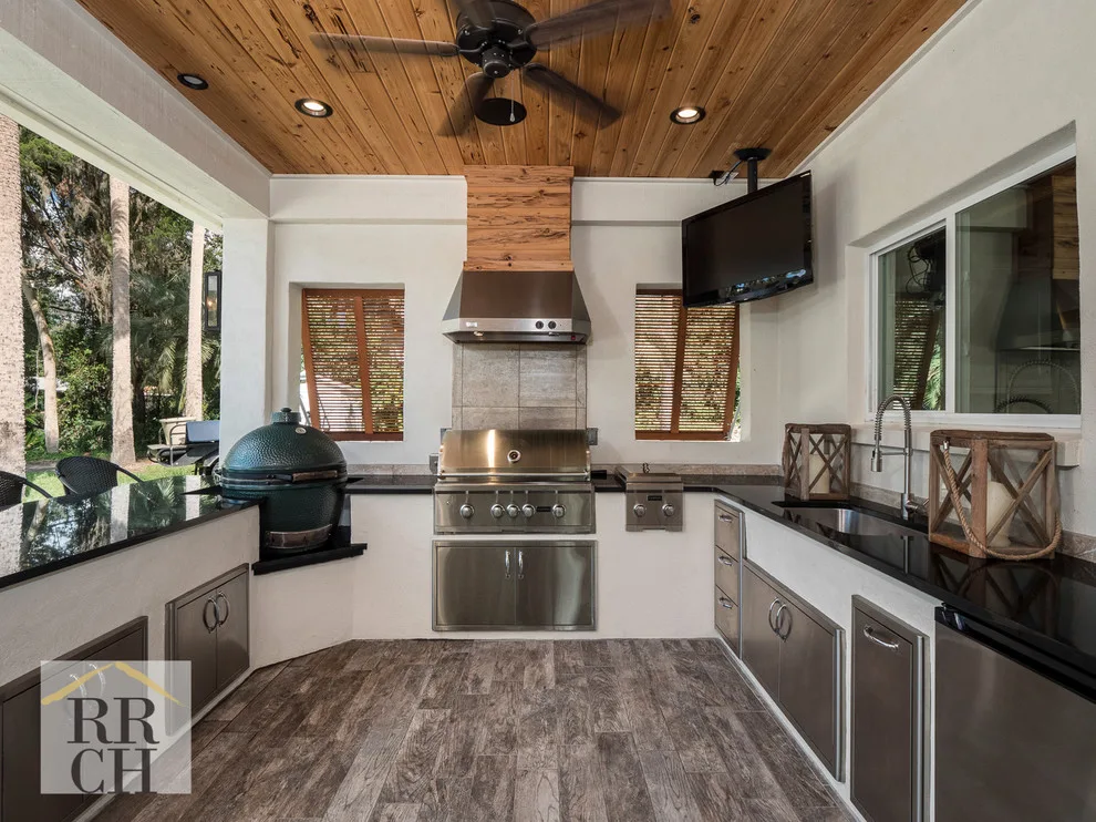 Seasonal Cooking Space by Robinson Renovation & Custom Homes, Inc. - Photo 5