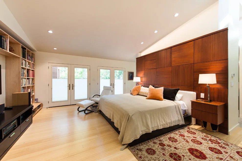 Sunnyside Contemporary Renovation by Quilter Construction & Remodeling - Photo 18