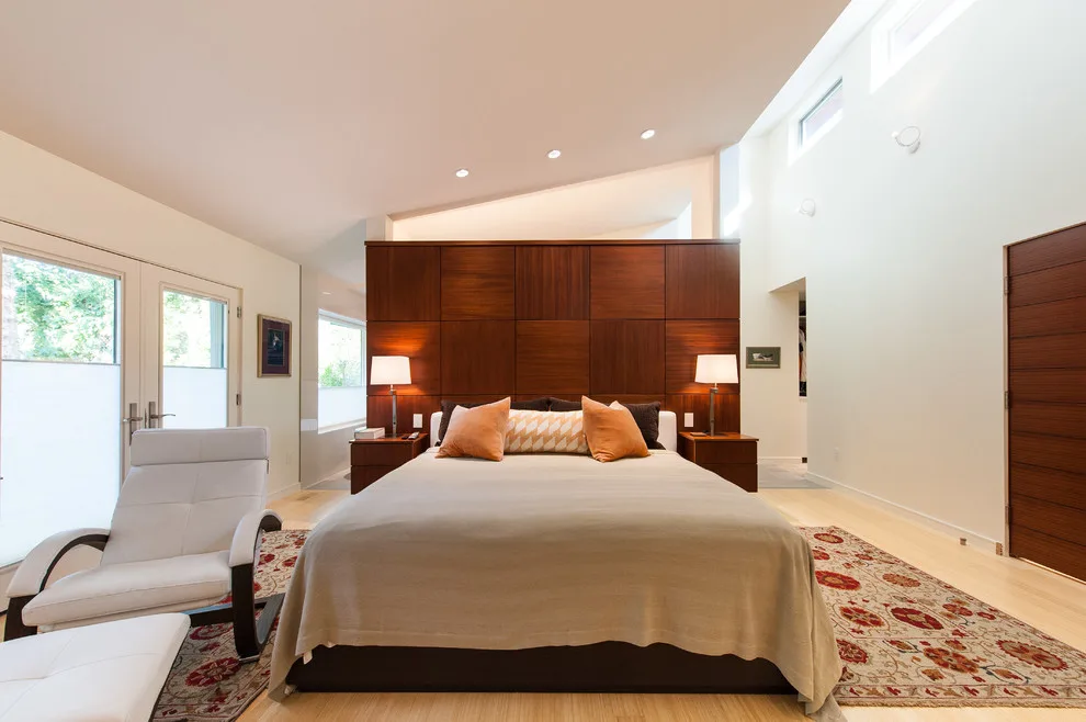 Sunnyside Contemporary Renovation by Quilter Construction & Remodeling - Photo 13