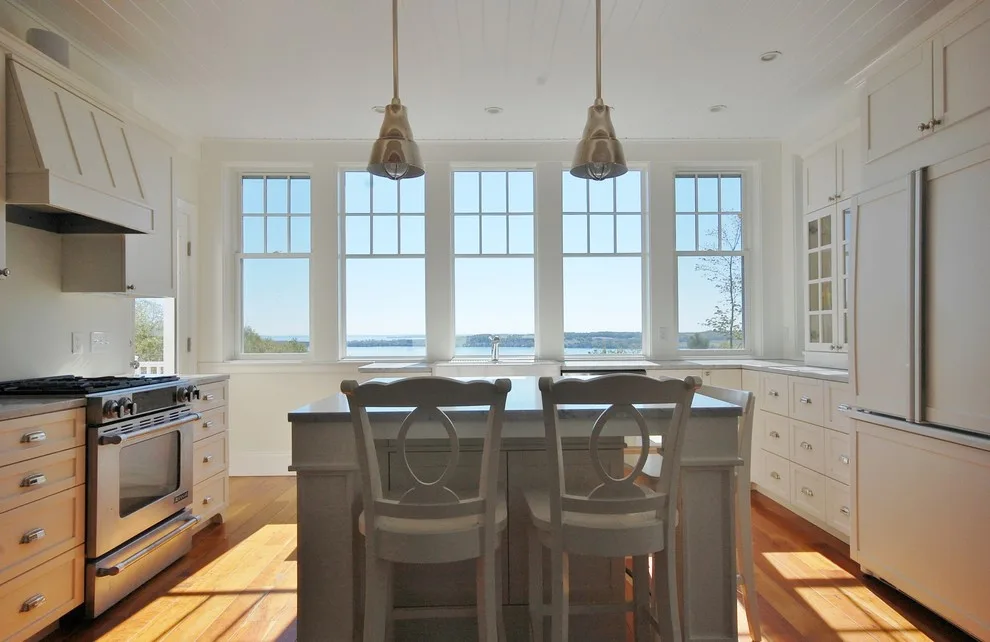 Suttons Bay Culinary Experience with a Scenic Outlook by Sweetwater Contracting - Photo 2