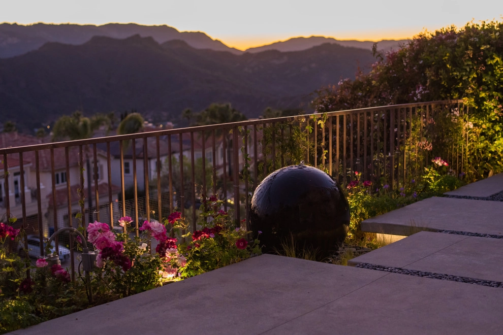 Complete Landscape Design & Installation in Pacific Palisades, CA by Lush Gardens Inc - Photo 4
