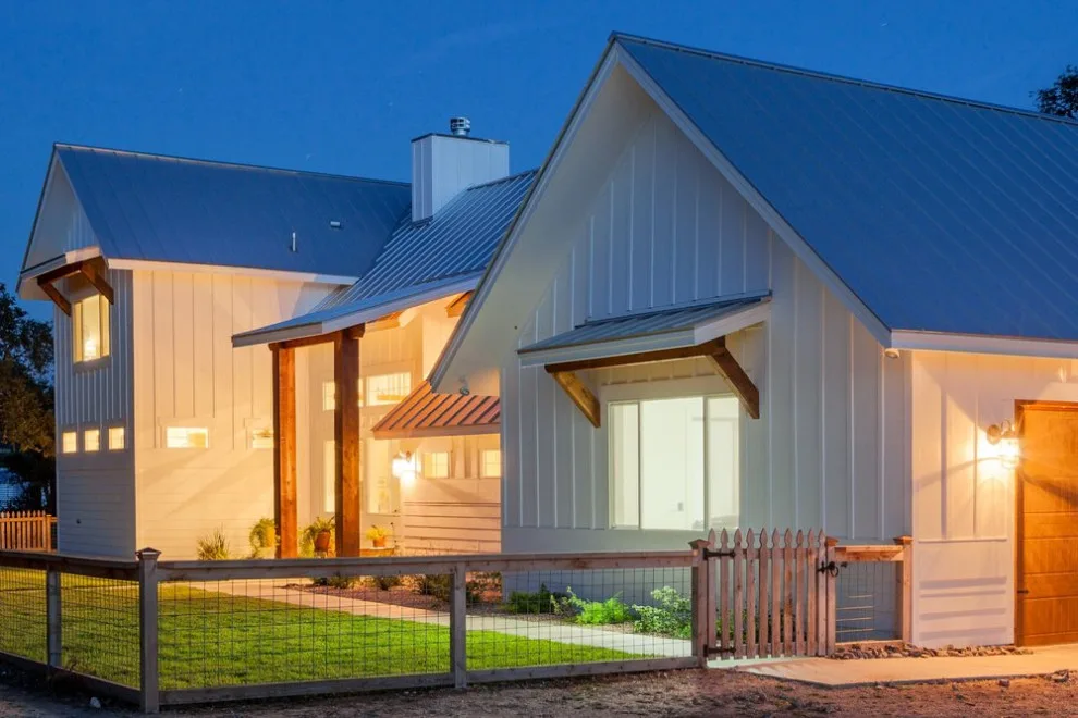 Sycamore Creek Home - Daniel Boardman by Gladius Construction & Design - Photo 3