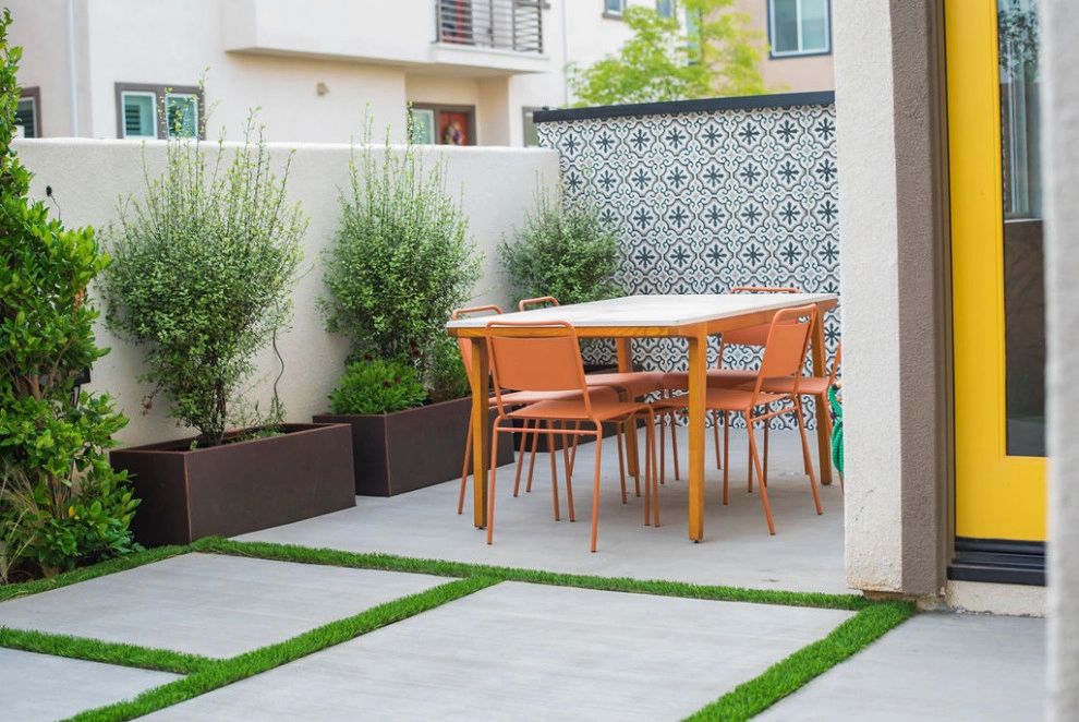 Complete Landscape Design & Installation In Los Angeles, CA by Lush Gardens Inc - Photo 6