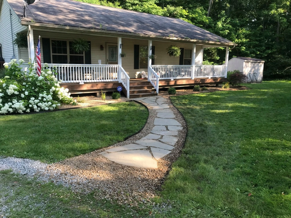 Pavers and Walkways by Luxury Lawns & Landscaping LLC - Photo 5