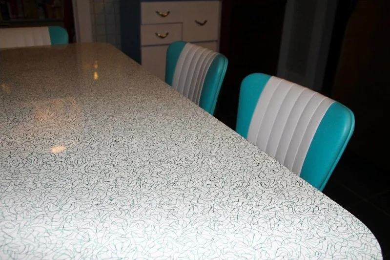 T. Perillo - Vintage Furniture by A Moment In Time Retro Design - Photo 2