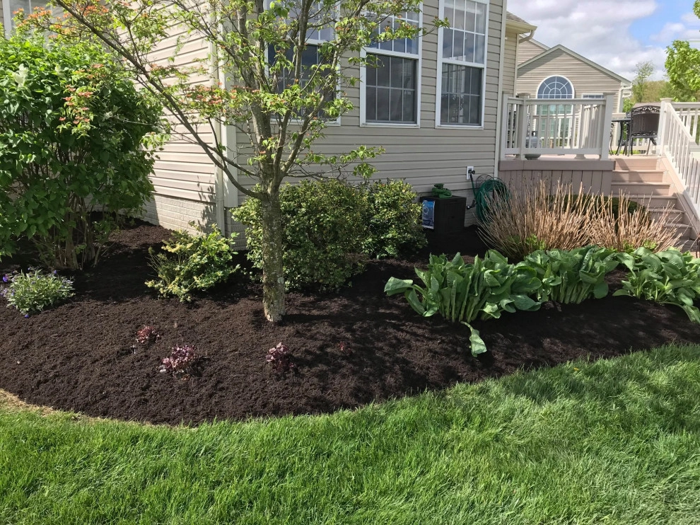 Luxury Lawns & Landscaping LLC - Photo 5