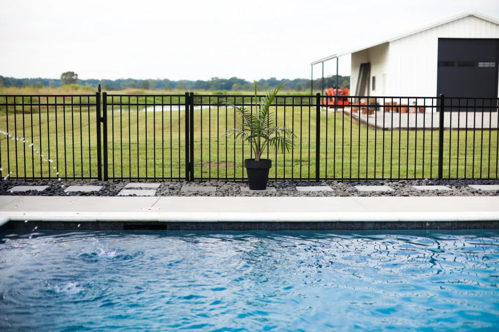 Discuss Luxury by Oasis Spaces - Photo 2