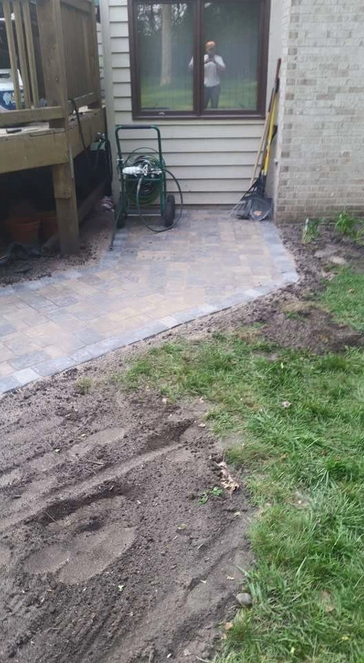 Lynch's Landscaping And Lawn Care LLC - Photo 12