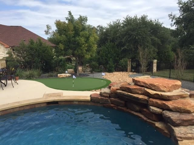 Putting Greens by Magnolia Turf Co. - Photo 4