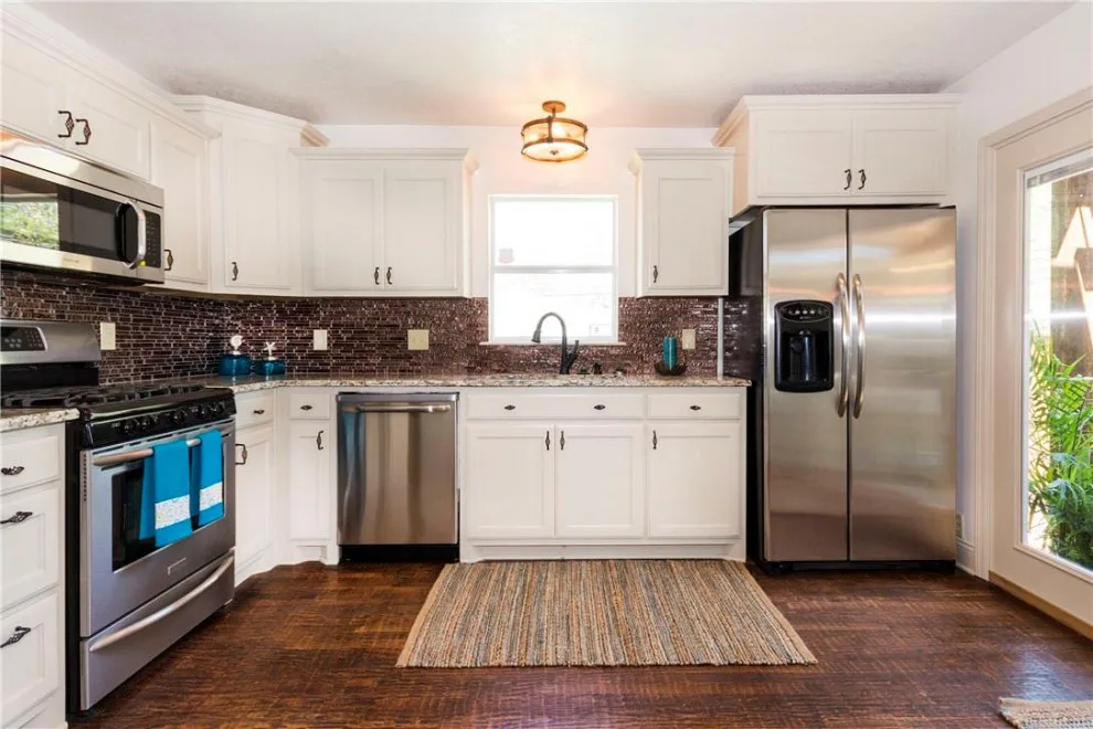 Eastwood Renovation by D2 Built - Photo 6