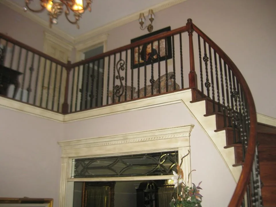 Rembrandt Custom Homes - Photo 2