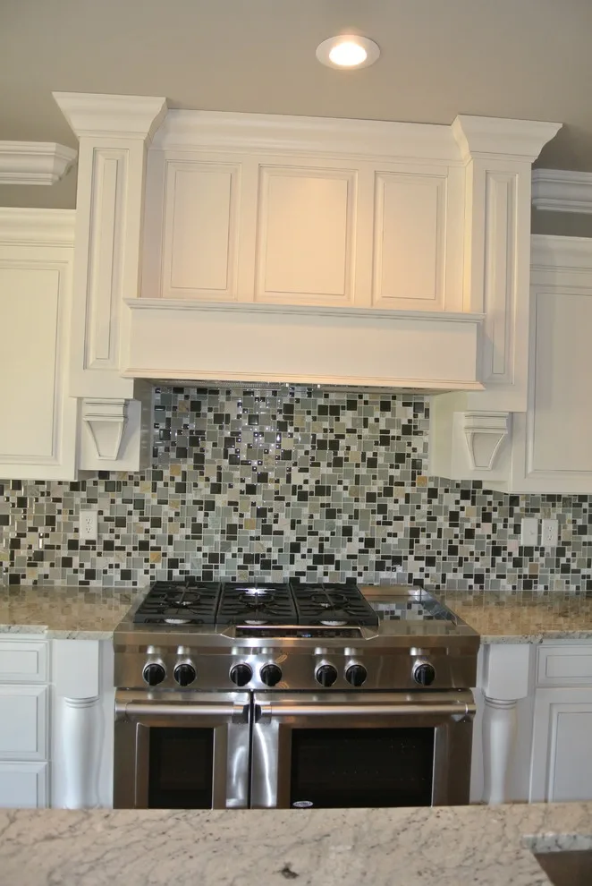 Center Pointe Builders, LLC - Photo 2
