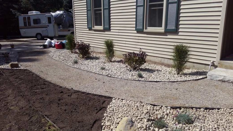 Landscape Bed Refurbishment by Majestic Services Of Michigan - Photo 4