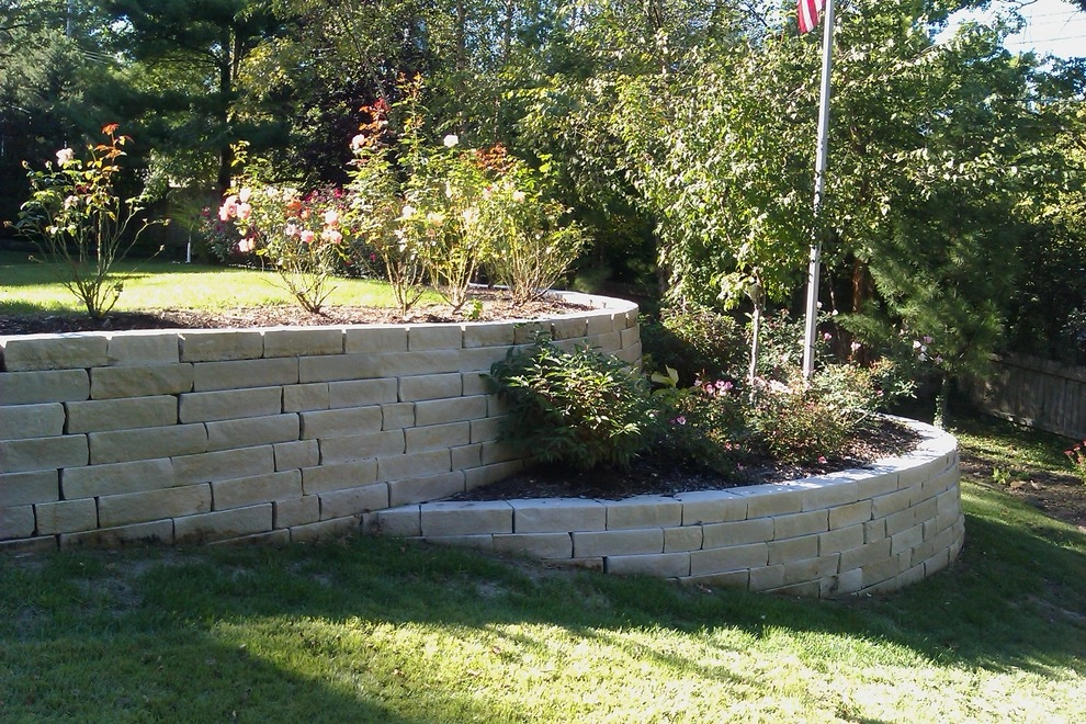 Olathe Backyard Pool by MALA LLC - Michael Ashley Landscape Architecture - Photo 8
