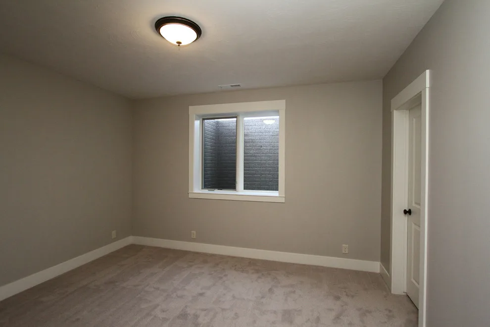Woita Homes - Photo 13