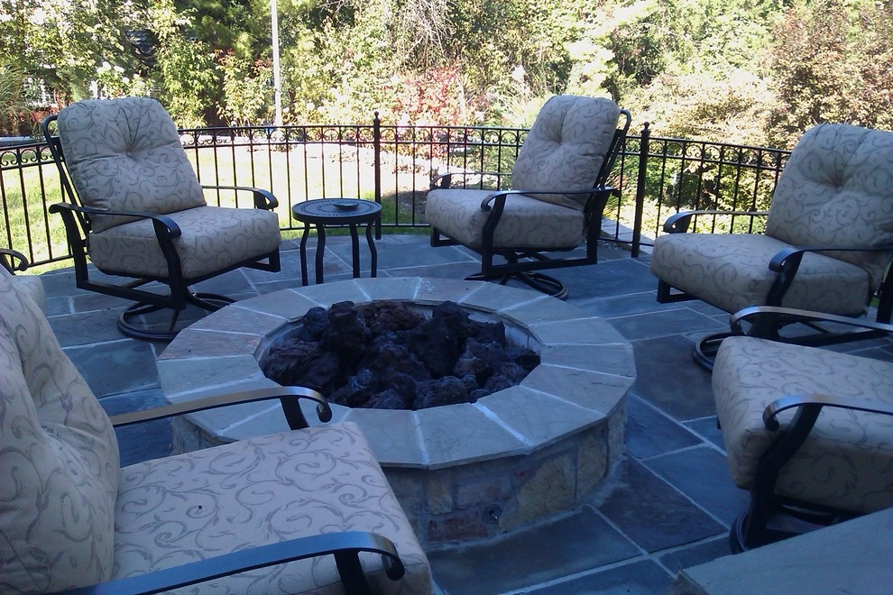 Olathe Backyard Pool by MALA LLC - Michael Ashley Landscape Architecture - Photo 11