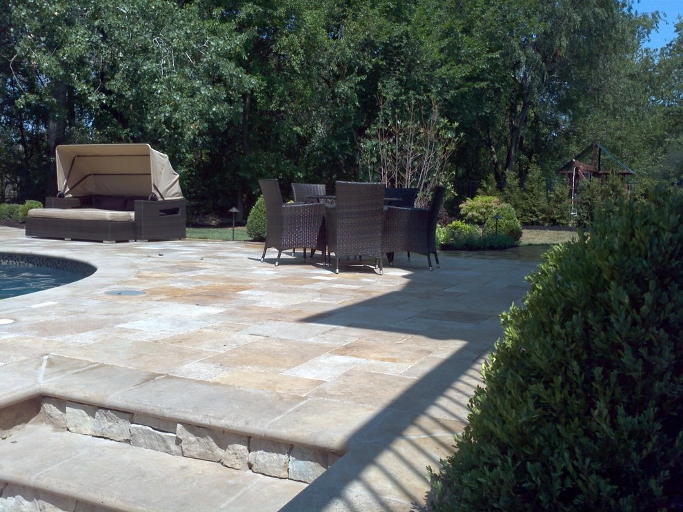 Town & Country Estates pool by MALA LLC - Michael Ashley Landscape Architecture - Photo 6