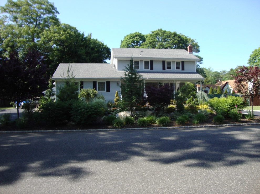 Landscape Design by Longo's Landscaping & Masonry - Photo 7