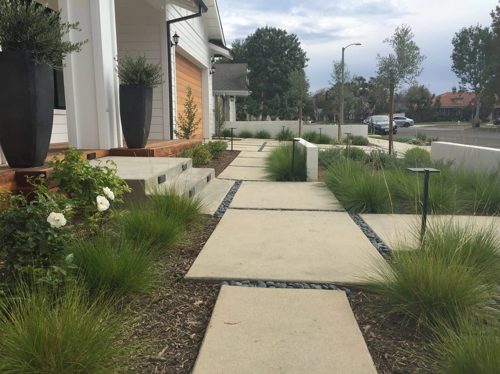 Elegant Estelle by Camille Beehler Landscape Design - Photo 12