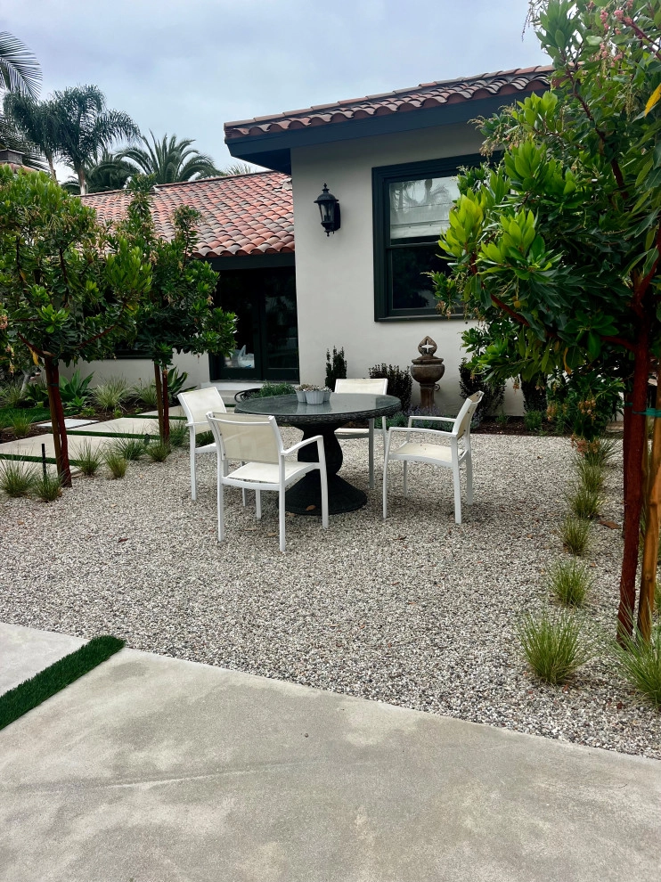 Villa Park Retreat by Camille Beehler Landscape Design - Photo 13