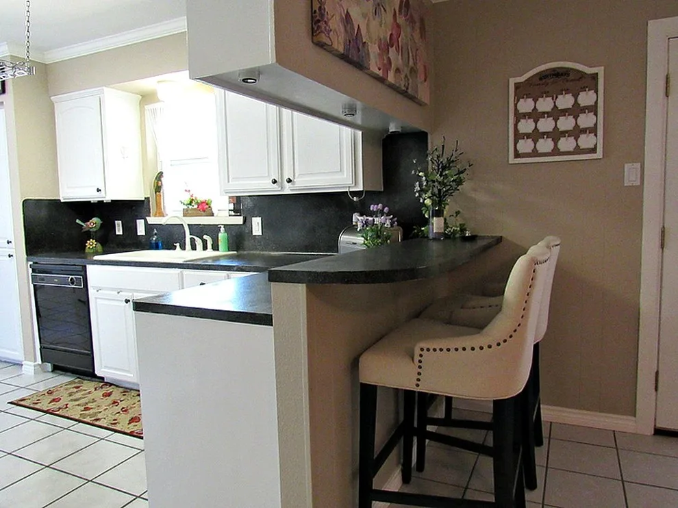 FlyGirl Home Staging & Redesign - Photo 13