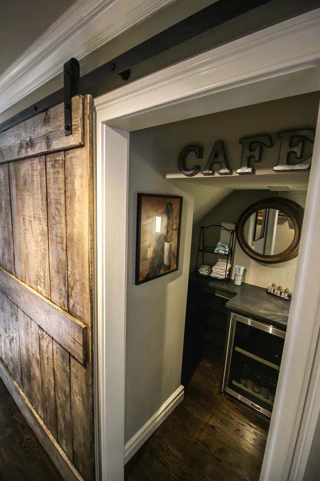 Coastal Gem in Transition by Evenflow Interiors - Photo 22