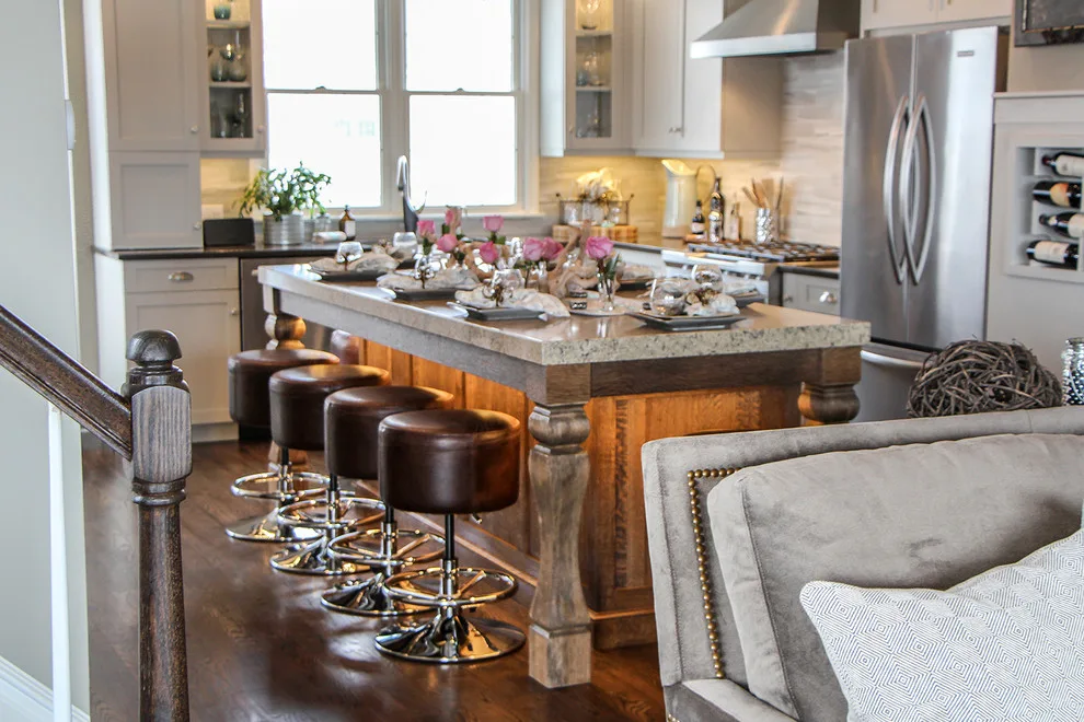 Coastal Gem in Transition by Evenflow Interiors - Photo 25