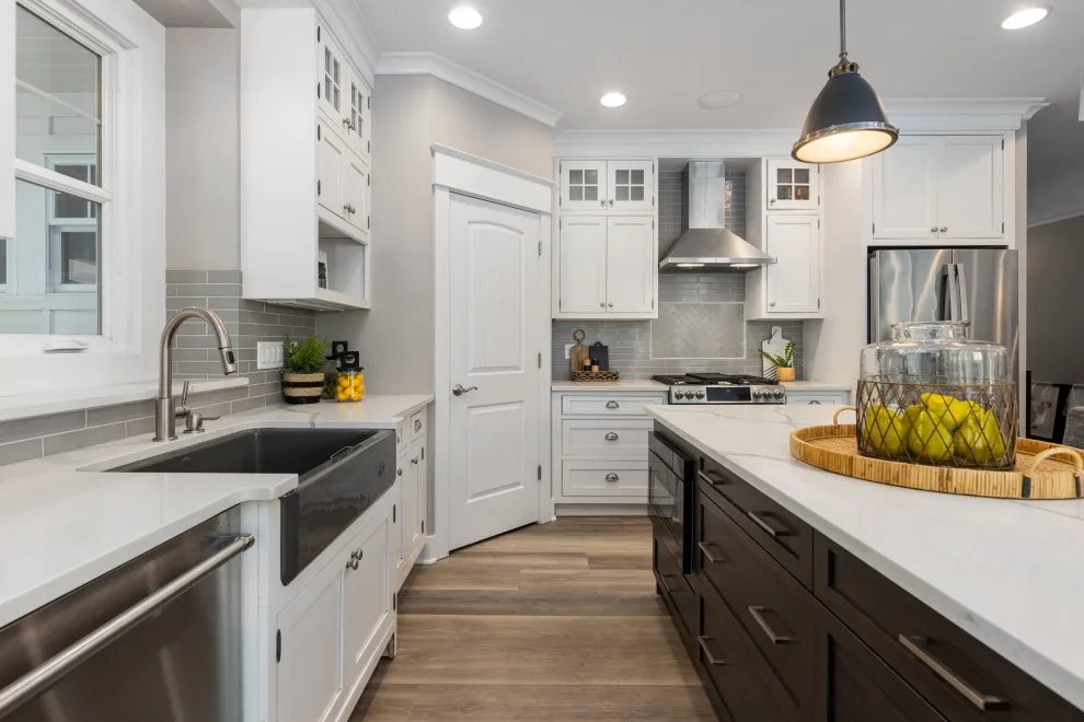Shining and Stunning Kitchen Renovation by Design Phase - Photo 7