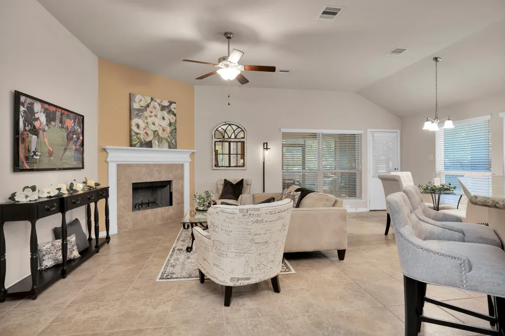 Brightwood - Empty Space Staging Initiative by FlyGirl Home Staging & Redesign - Photo 7