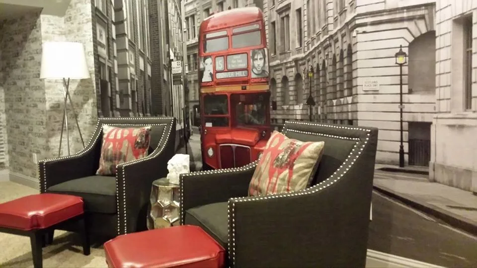 UK Extra Space by Space: Interiors - Photo 6