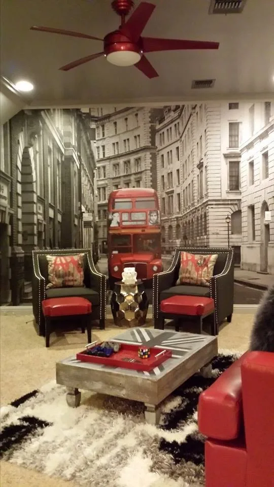 UK Extra Space by Space: Interiors - Photo 5