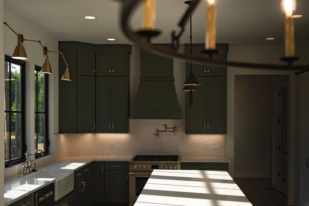 BROADWAY BUILDING GROUP PROJECT OVERVIEWS by Natalie K Creative - Photo 9