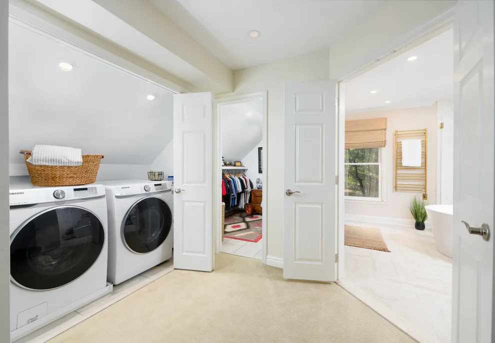 Opulent Main Bathroom by McGrath Interiors - Photo 3