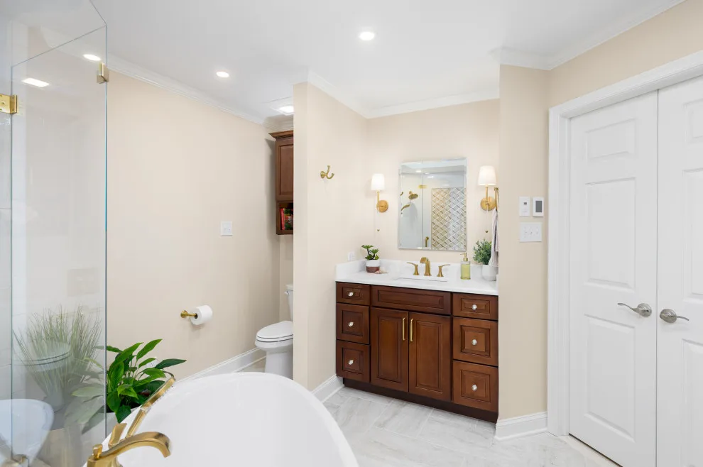 Opulent Main Bathroom by McGrath Interiors - Photo 5